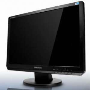 Affordable 22' LCD monitor Samsung